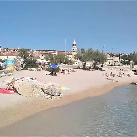 Apartment Anna °3 Close To The Centre Of Krk