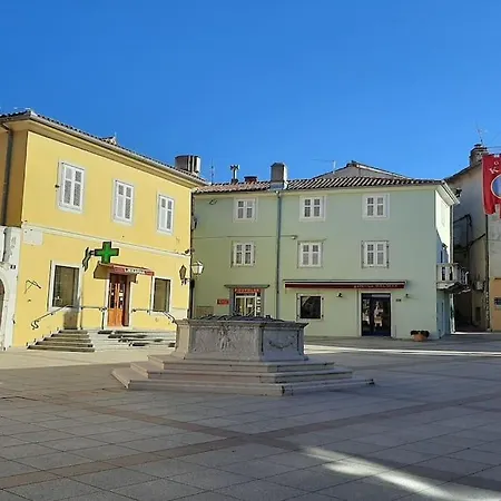 Anna °3 Close To The Centre Of Krk