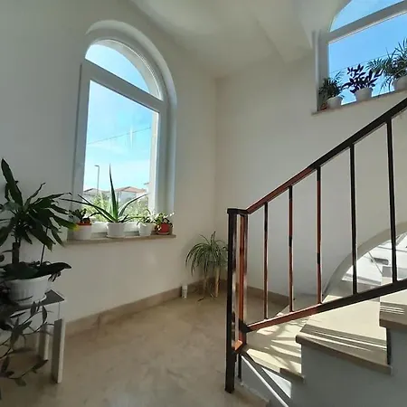 Apartment Anna °3 Close To The Centre Of Krk *